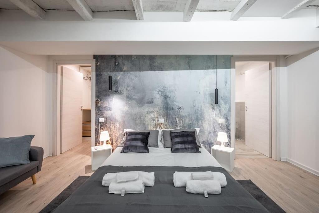 Ab Plus - Via San Felice 6 Болонья Экстерьер фото