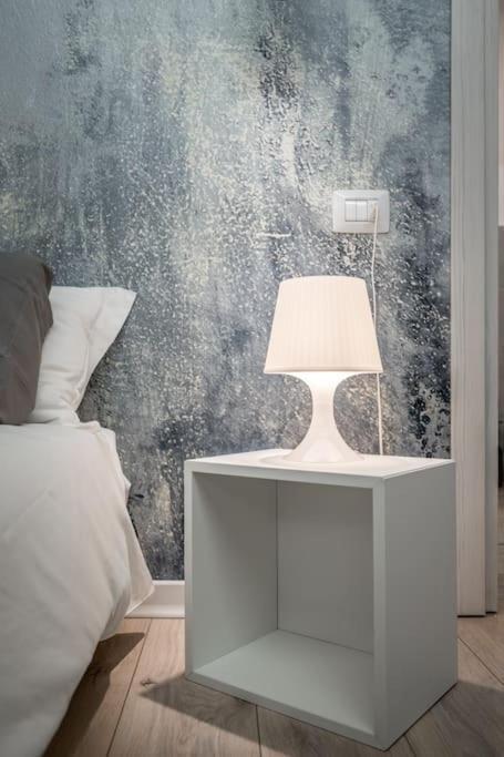 Ab Plus - Via San Felice 6 Болонья Экстерьер фото